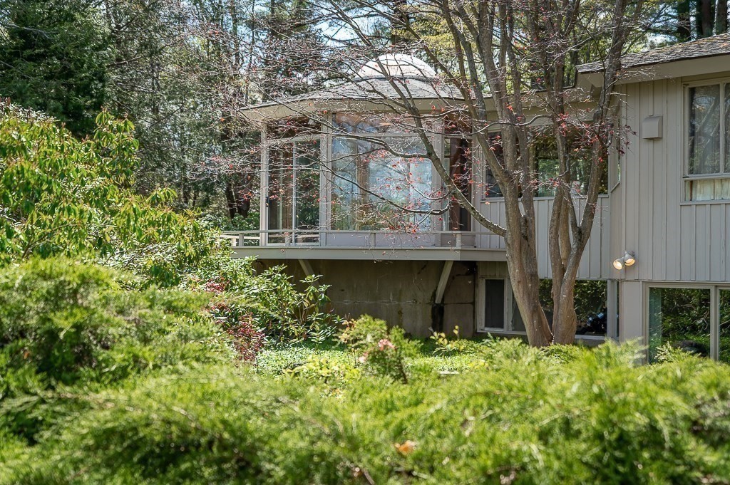 18 Burnham Road Wenham, MA 01984 - Photo 32 of 42 Gallery Image 32