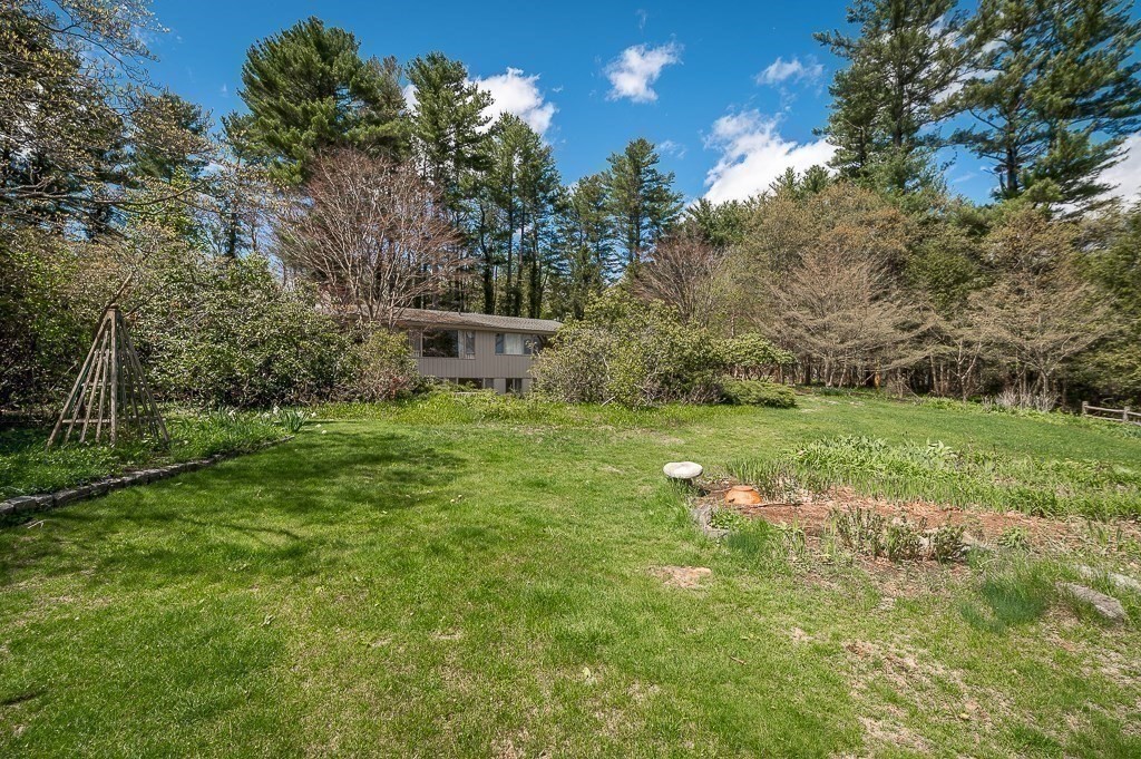 18 Burnham Road Wenham, MA 01984 - Photo 37 of 42 Gallery Image 37