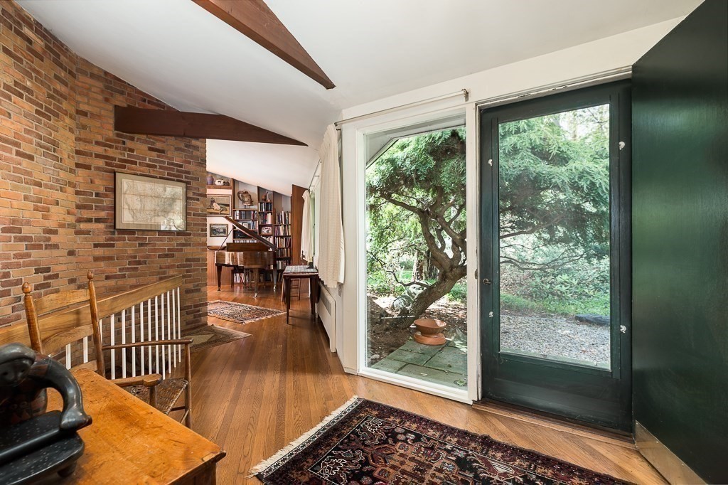 18 Burnham Road Wenham, MA 01984 - Photo 4 of 42 Gallery Image 4