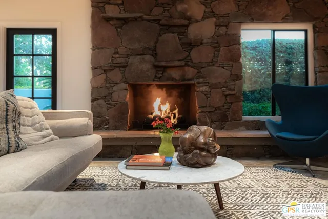 $2,590,000 | 1010 West Friar Court, Palm Springs, CA 92262