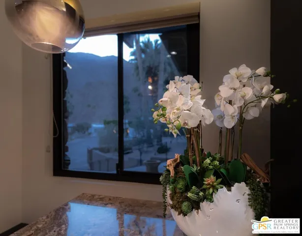 $2,590,000 | 1010 West Friar Court, Palm Springs, CA 92262