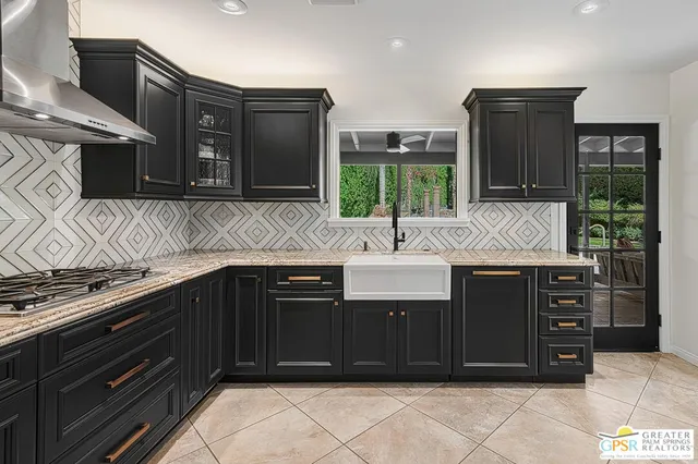 $2,590,000 | 1010 West Friar Court, Palm Springs, CA 92262