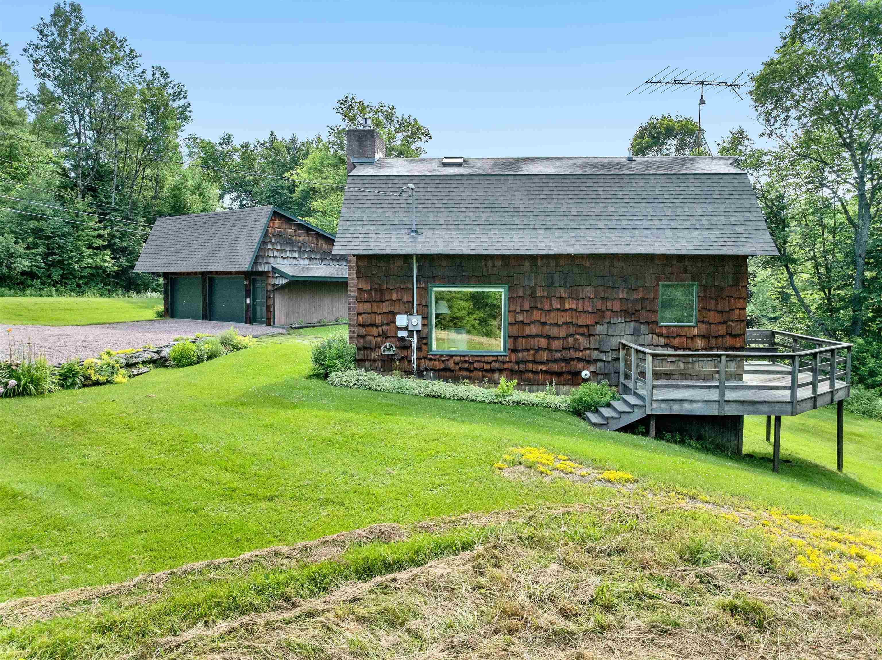 95 Thatcher Brook Road Waterbury, VT 05677 - Photo 6 of 57