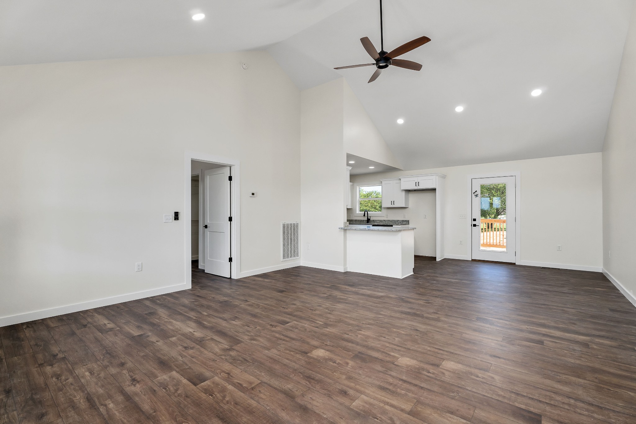 732 Millers Point Road Sparta, TN 38583 - Photo 22 of 26 Gallery Image 22