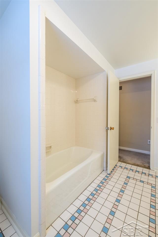 7065 South Beyer Road Frankenmuth, MI 48734 - Photo 22 of 27 50000209-21.JPG
