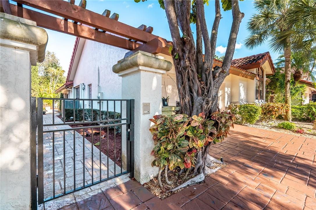 21640 Club Villa Terrace Boca Raton, FL 33433 - Photo 1 of 36 Photo 1