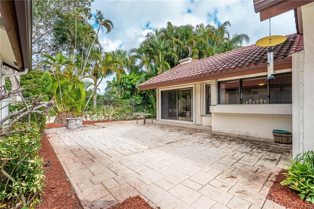21640 Club Villa Terrace Boca Raton, FL 33433 - Photo 34 of 36 Photo 34
