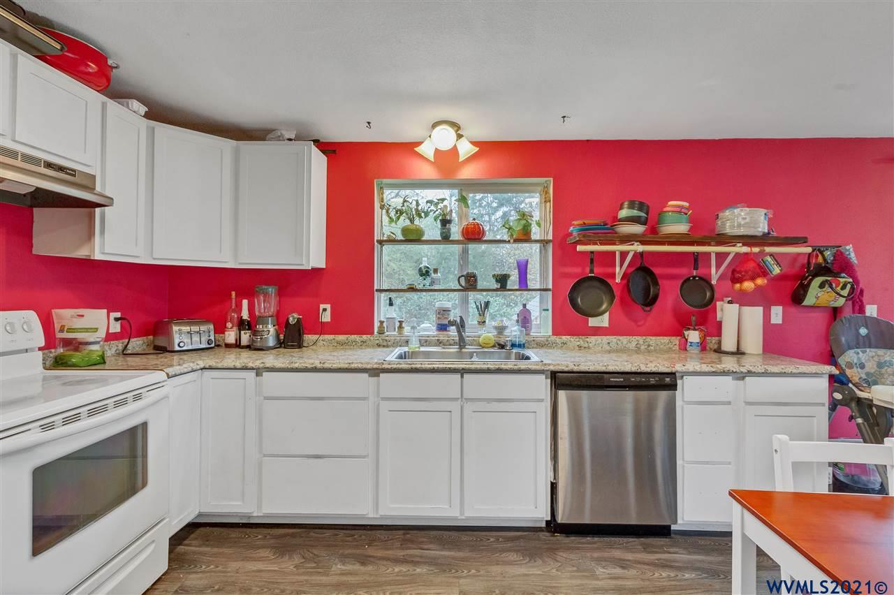 2560 Wallace Road Northwest Salem, OR 97304 - Photo 27 of 35 Gallery Image 27