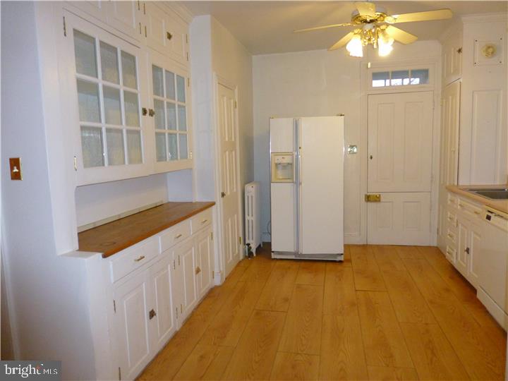 355 Martins Road Sinking Spring, PA 19608 - Photo 21 of 25 Kitchen