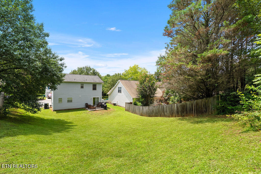 3709 Holgate Lane Powell, TN 37849 - Photo 36 of 42 52912