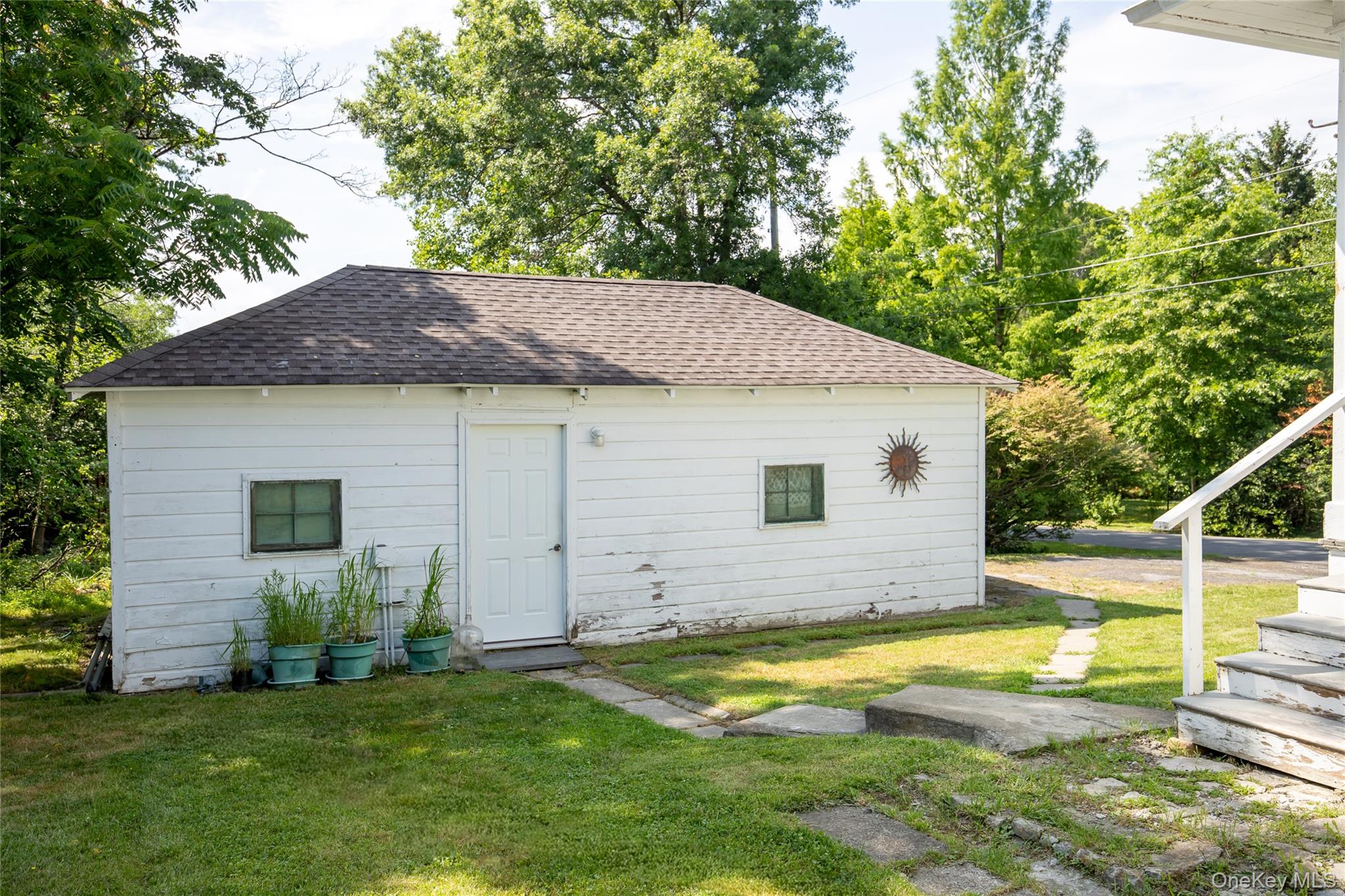 15 Wildey Road Barrytown, NY 12507 - Photo 25 of 25 Half of garage is finished studio with electric!