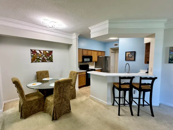 $2,395 | 9857 Baywinds Boulevard, Unit 9210, West Palm Beach, FL 33411