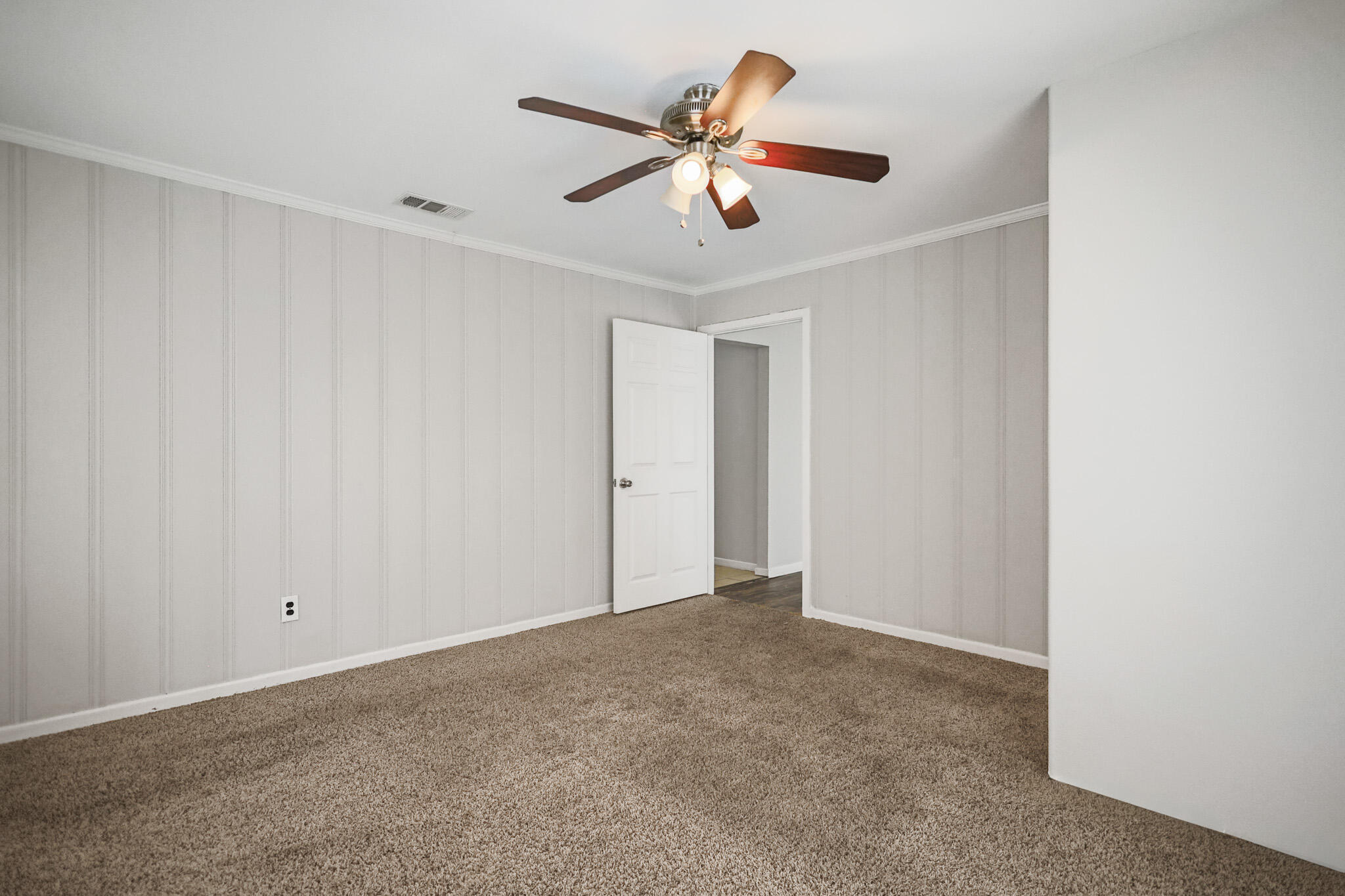2826 58th Street Lubbock, TX 79413 - Photo 42 of 57 IMG_9019