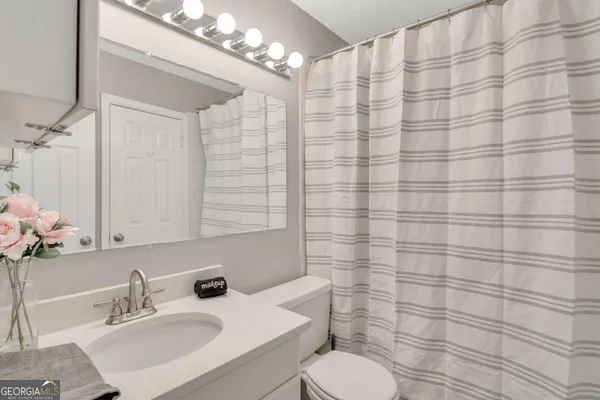 $3,550 | 1114 Falling Water Drive, Smyrna, GA 30080