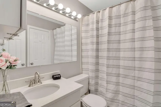 $3,550 | 1114 Falling Water Drive, Smyrna, GA 30080