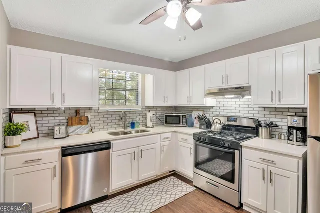 $3,550 | 1114 Falling Water Drive, Smyrna, GA 30080