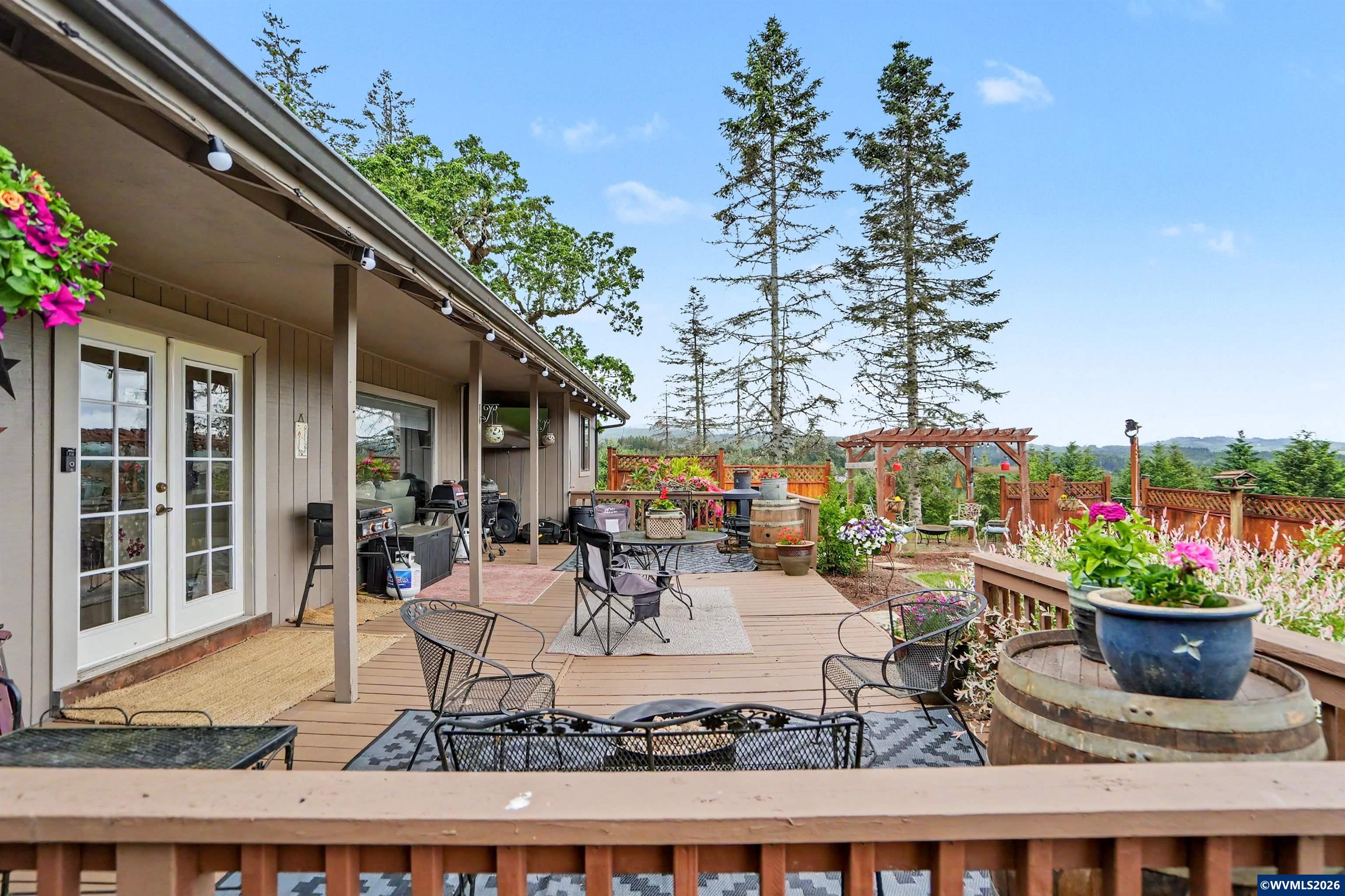 15991 Oakdale Road Dallas, OR 97338 - Photo 29 of 50
