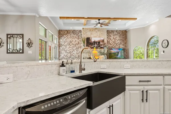 $1,150,000 | 2936 Bison Ridge Drive, Bulverde, TX 78163