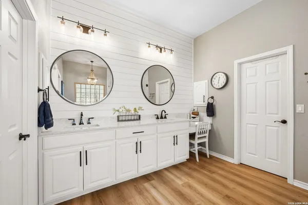 $1,150,000 | 2936 Bison Ridge Drive, Bulverde, TX 78163