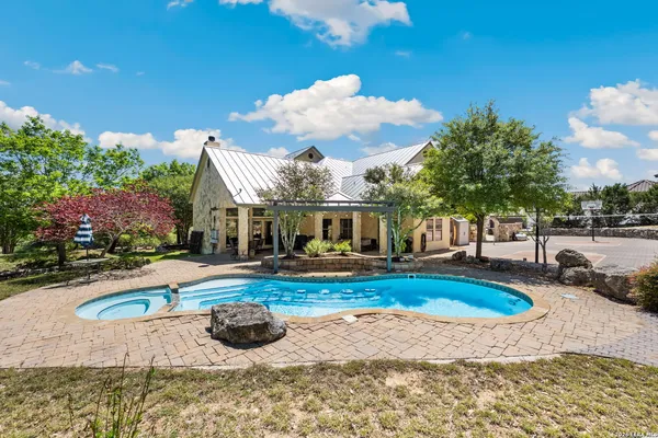 $1,150,000 | 2936 Bison Ridge Drive, Bulverde, TX 78163