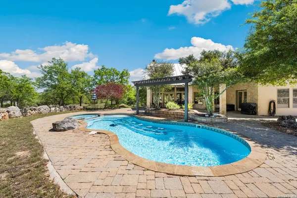 $1,150,000 | 2936 Bison Ridge Drive, Bulverde, TX 78163