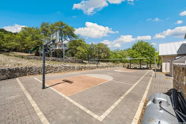 $1,150,000 | 2936 Bison Ridge Drive, Bulverde, TX 78163