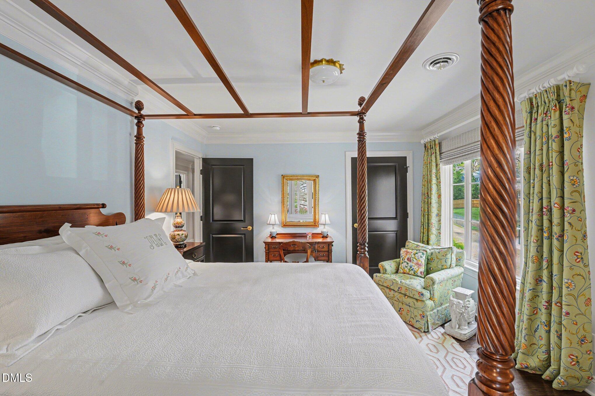 2709 Lochmore Drive Raleigh, NC 27608 - Photo 33 of 50 034_file_4715