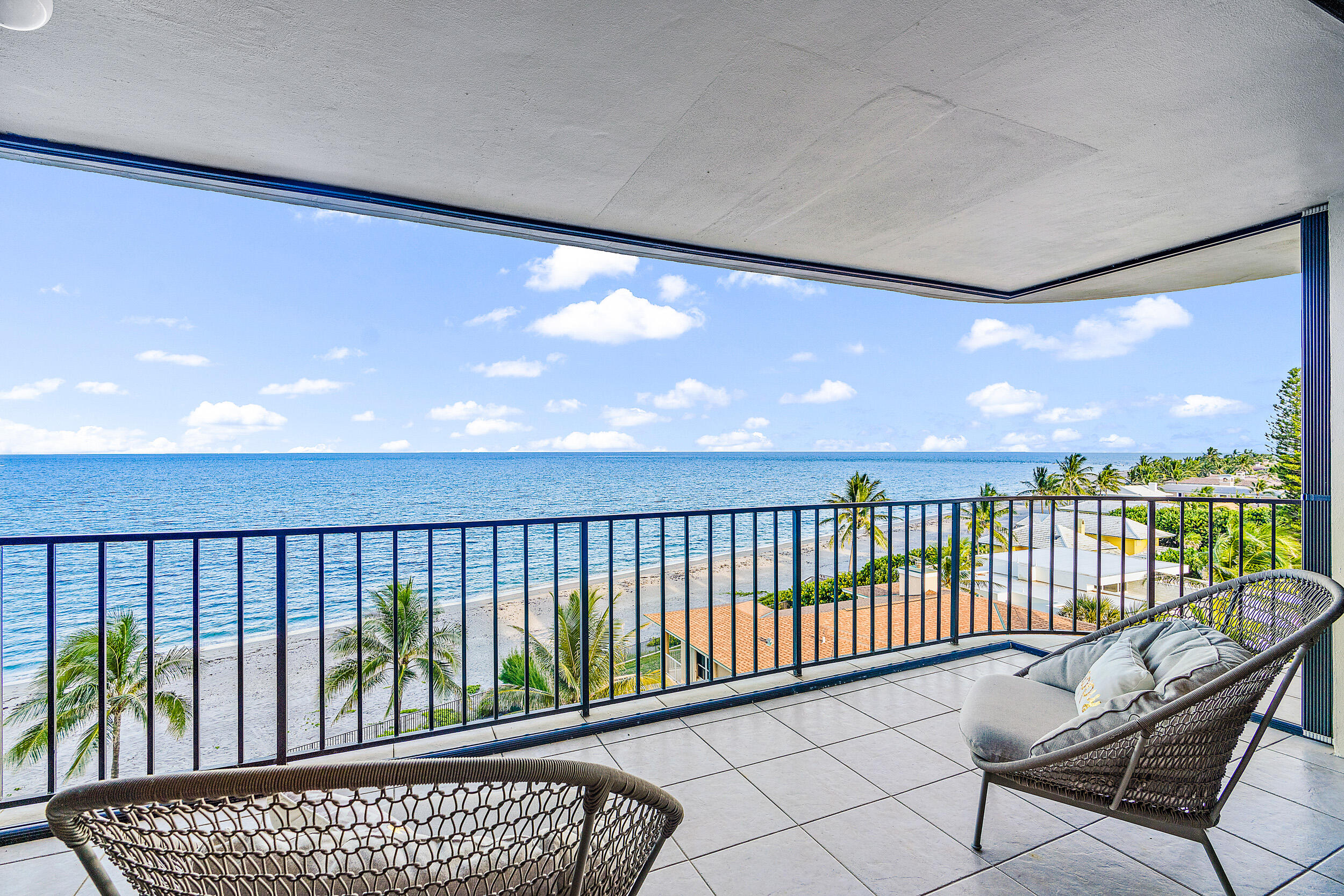 100 South Beach Road, Unit 604 Tequesta, FL 33469 - Photo 33 of 58 100 Beach Rd #604-37