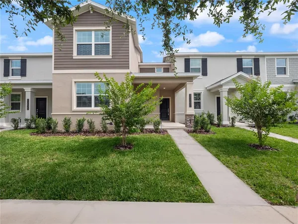 $2,700 | 15797 Water Spring Boulevard, Winter Garden, FL 34787
