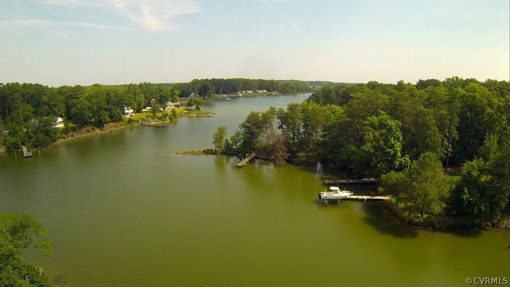 195 Swann Court Reedville, VA 22539 - Photo 3 of 12 Gallery Image 3