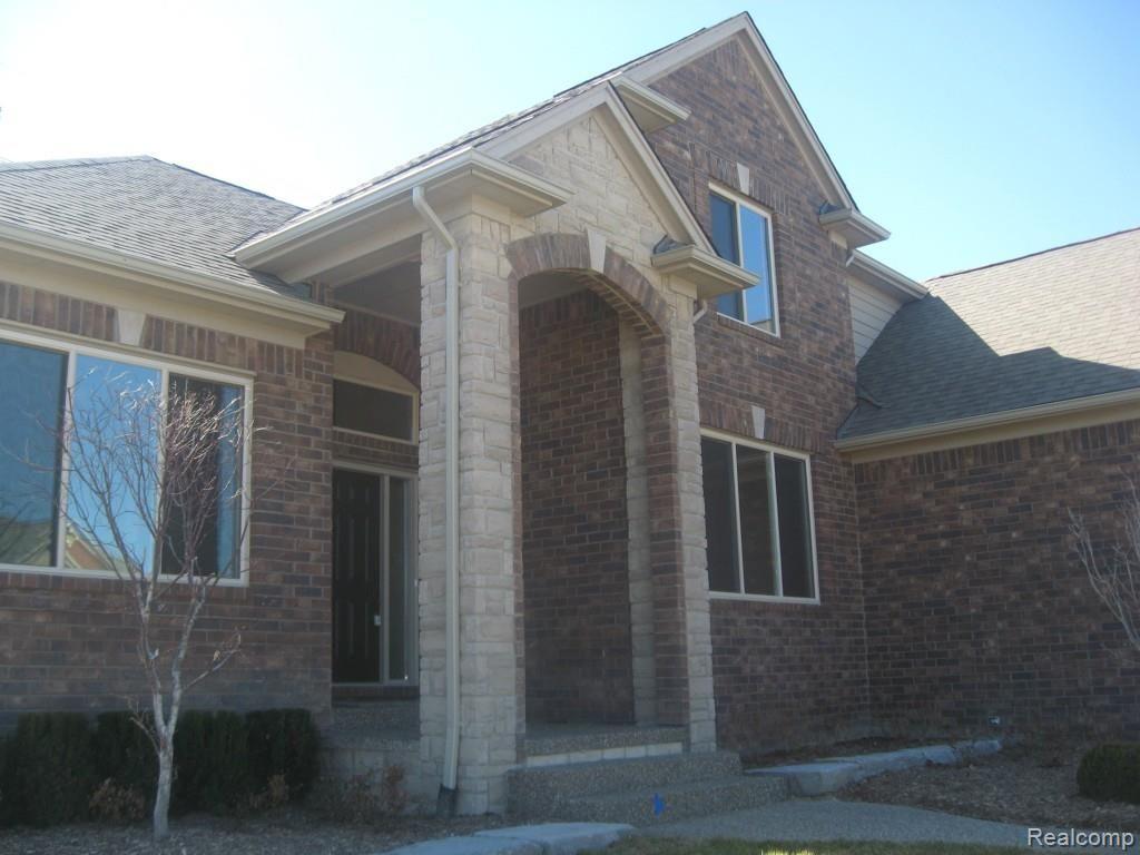 8780 Ridge Drive Washington, MI 48095 - Photo 2 of 54 IMG_2866.jpg