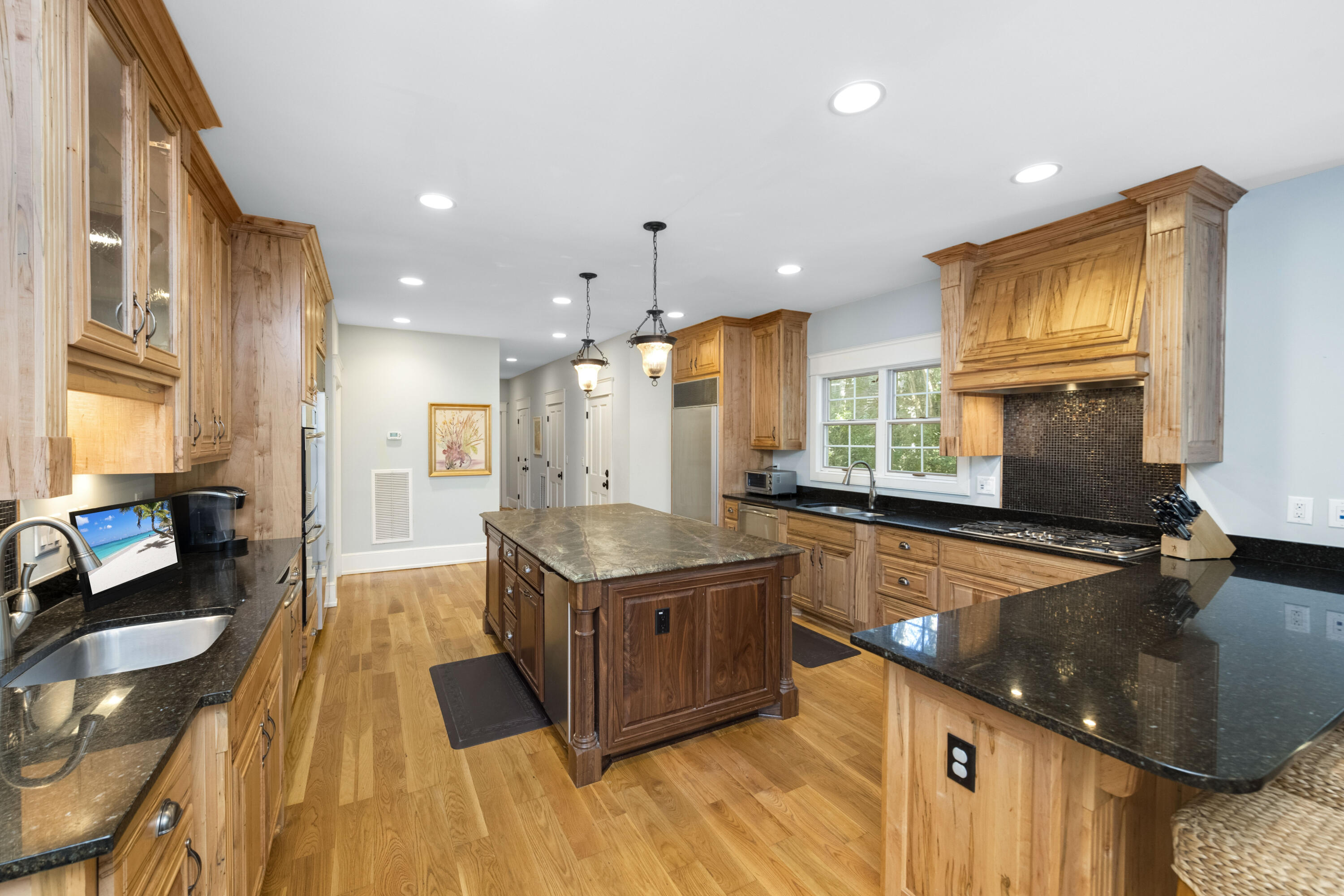 65 Surfsong Road Kiawah Island, SC 29455 - Photo 50 of 110 65 Surfsong_ Low Res-71