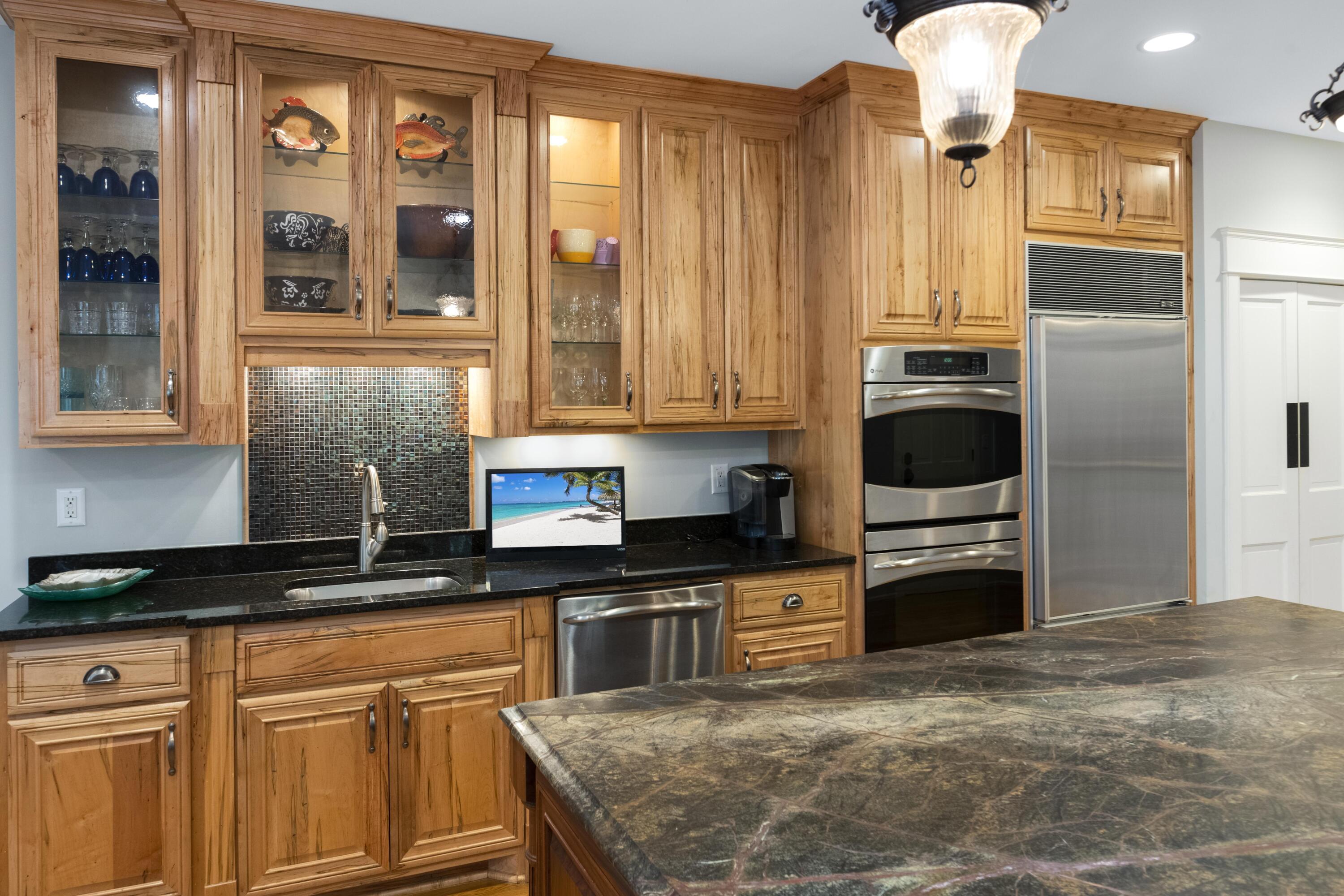 65 Surfsong Road Kiawah Island, SC 29455 - Photo 51 of 110 65 Surfsong_ Low Res-72