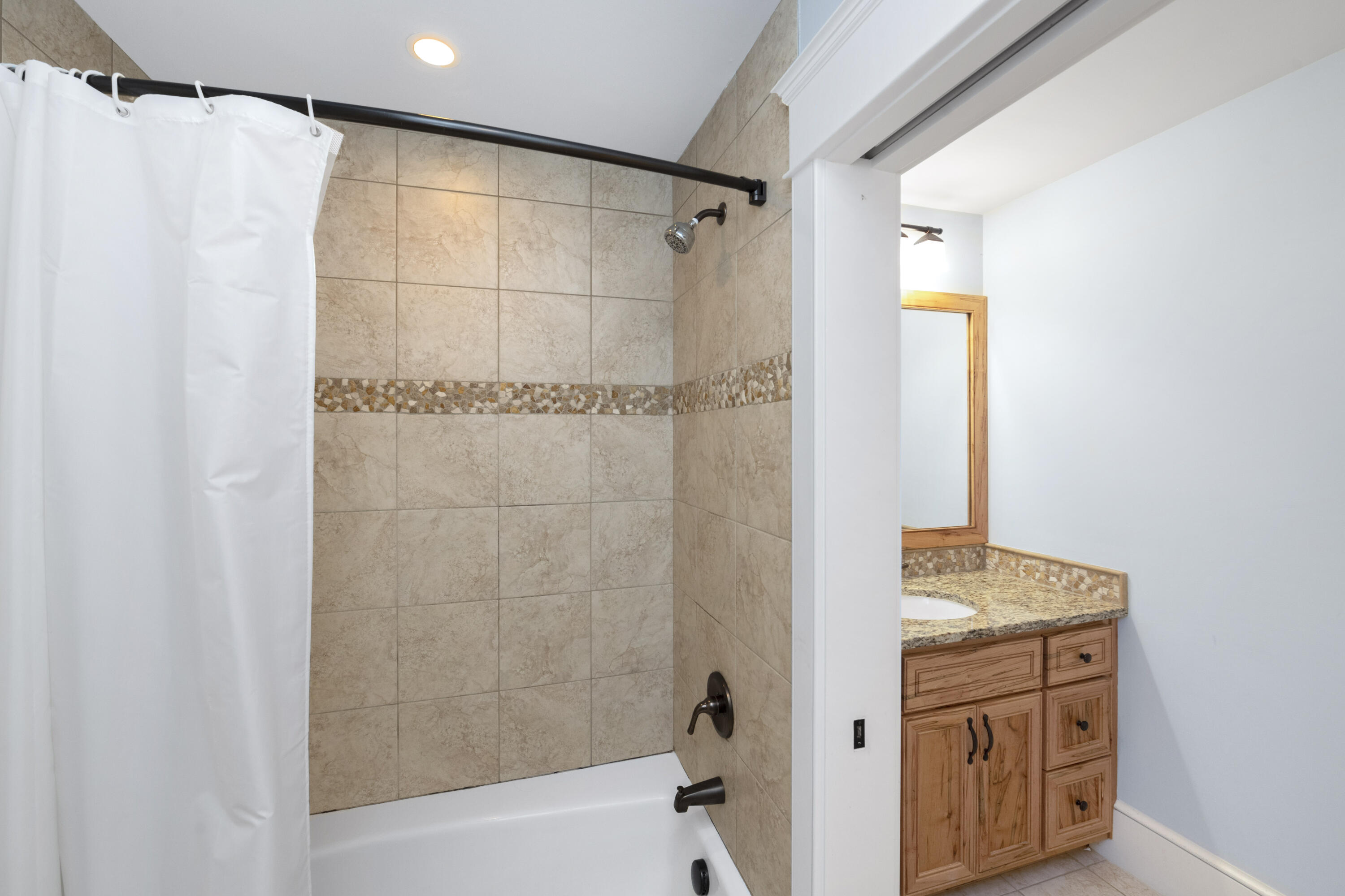 65 Surfsong Road Kiawah Island, SC 29455 - Photo 73 of 110 65 Surfsong_ Low Res-94