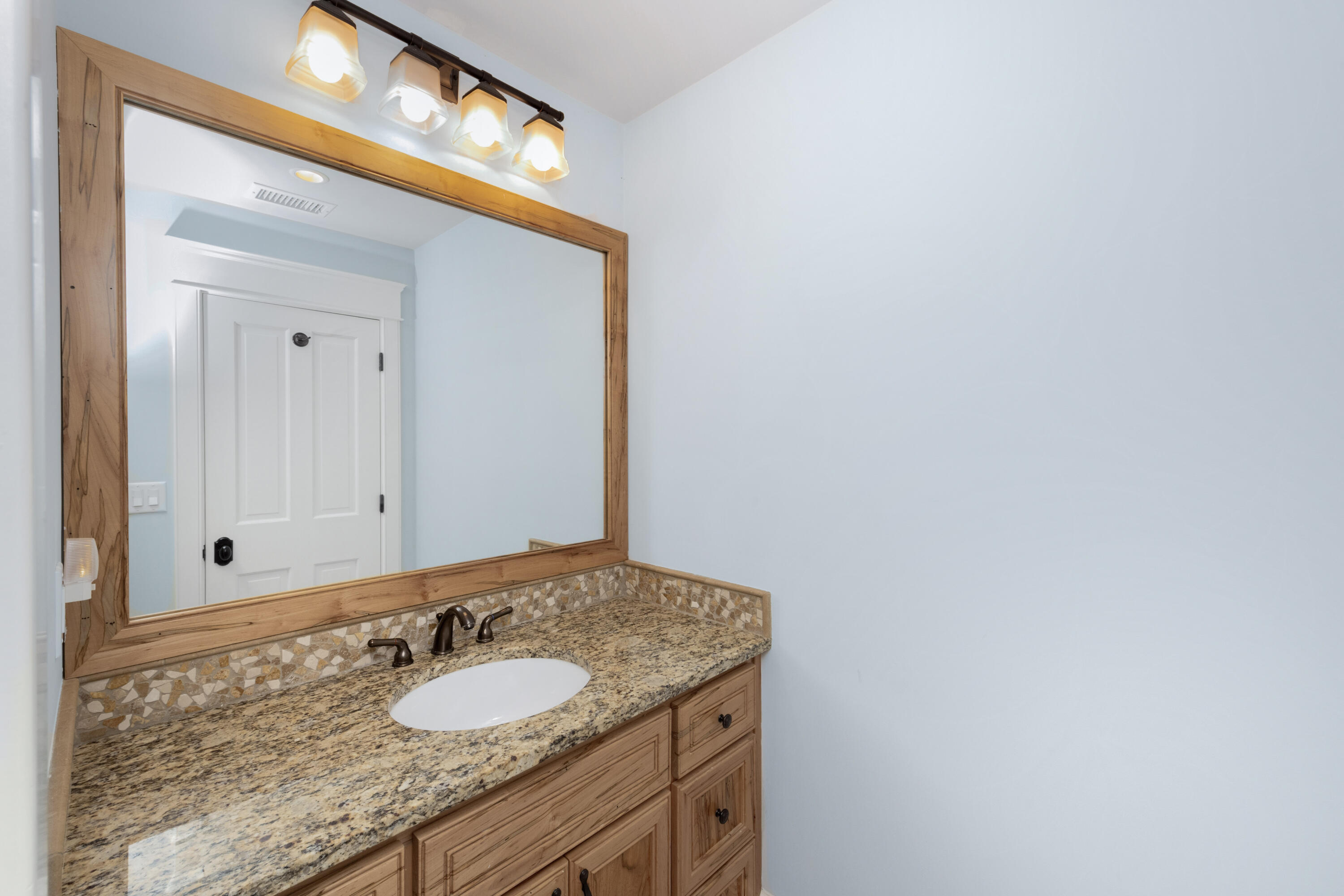 65 Surfsong Road Kiawah Island, SC 29455 - Photo 74 of 110 65 Surfsong_ Low Res-95