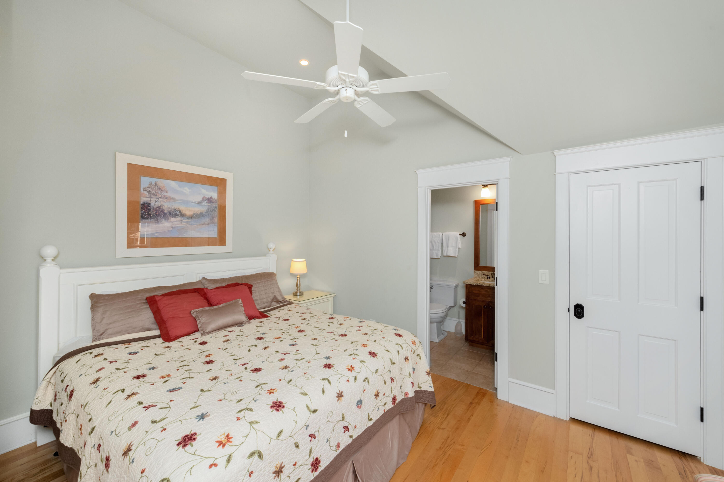 65 Surfsong Road Kiawah Island, SC 29455 - Photo 81 of 110 65 Surfsong_ Low Res-102