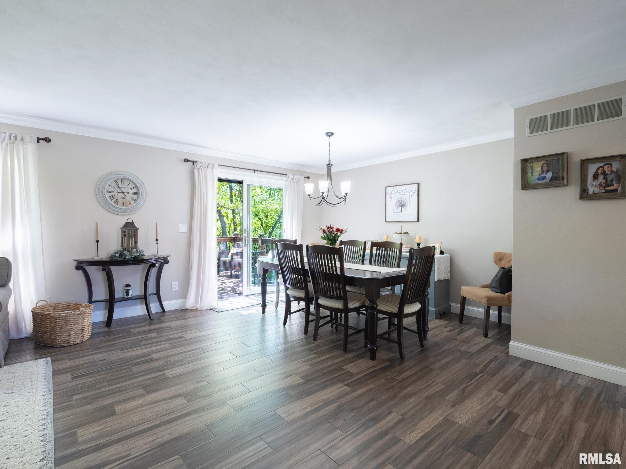 3612 West Chartwell Road Peoria, IL 61614 - Photo 32 of 63 Gallery Image 32