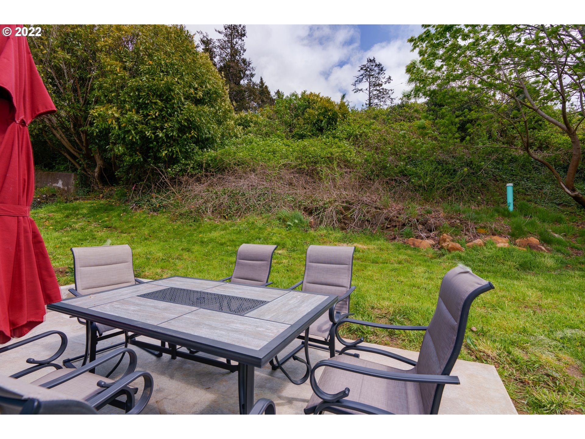 585 Rivington Street Astoria, OR 97103 - Photo 28 of 32 Exterior