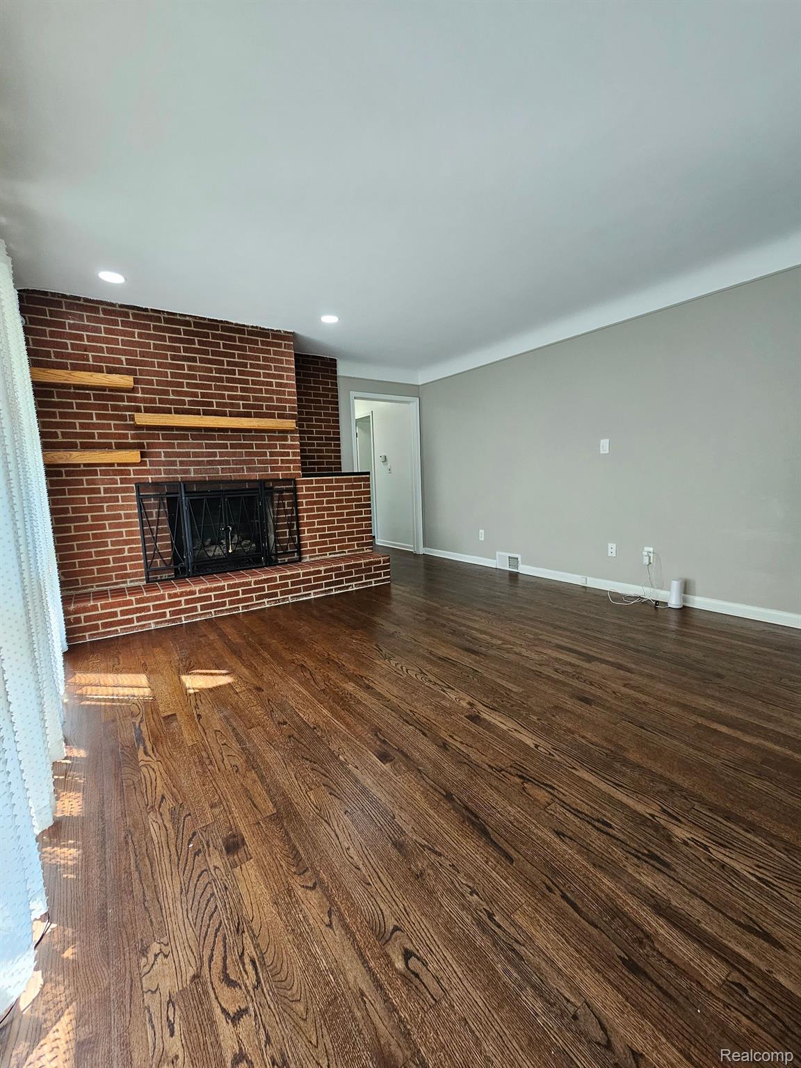 28071 Ridgebrook Road Farmington, MI 48334 - Photo 25 of 47 Gallery Image 25