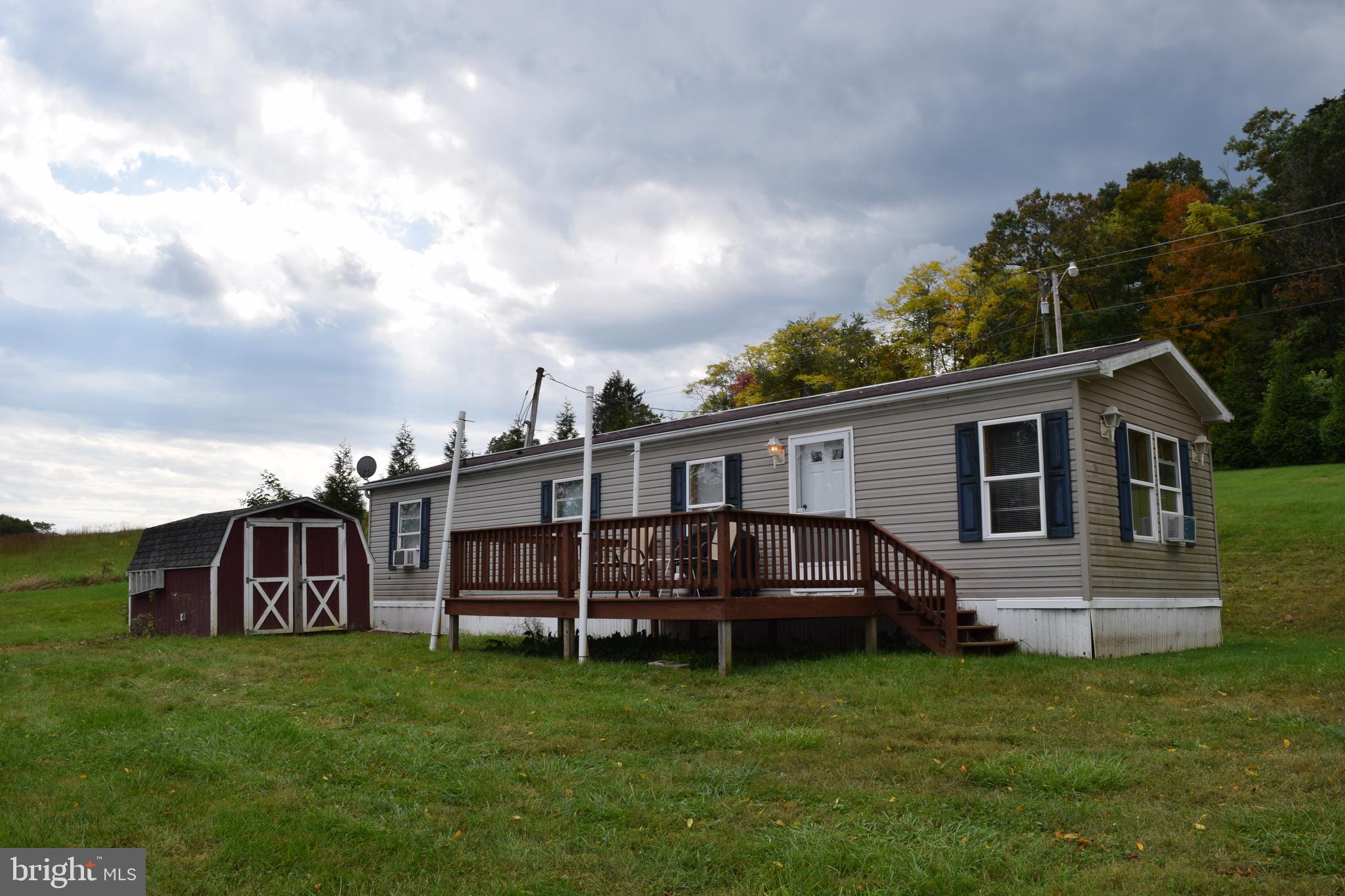 3144 Winchester Grade Road Berkeley Springs, WV 25411 - Photo 2 of 31