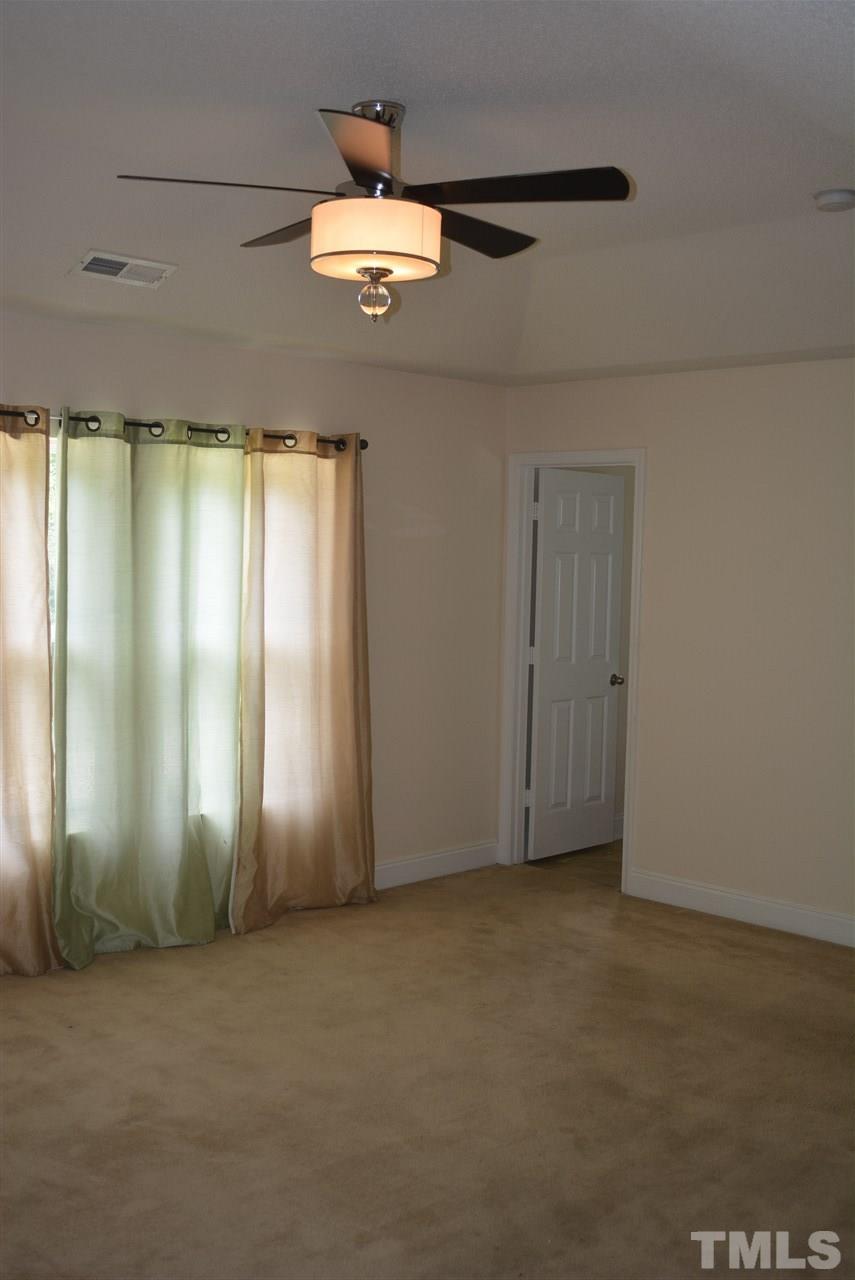 2406 Quarry Ridge Lane Raleigh, NC 27610 - Photo 8 of 11