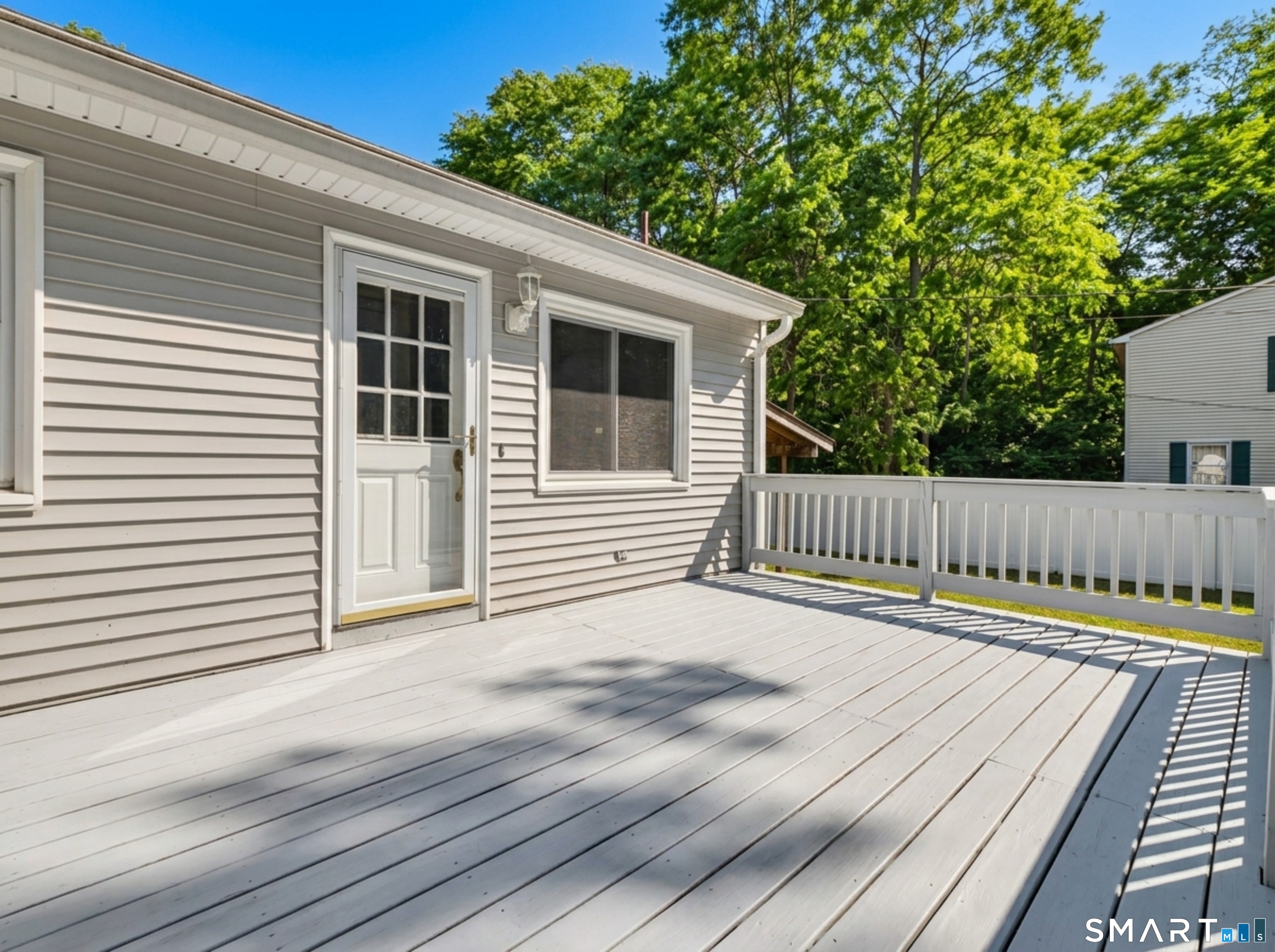 161 Broad Street Groton, CT 06340 - Photo 14 of 35