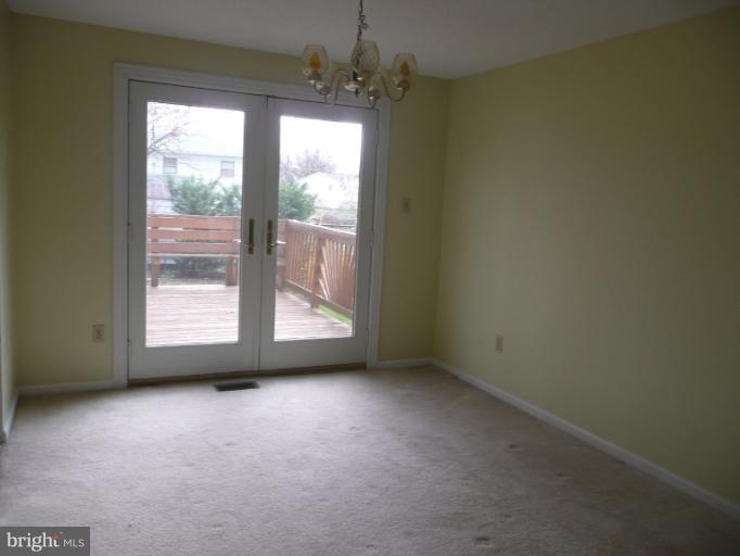 7927 Fitzroy Street Alexandria, VA 22309 - Photo 5 of 15 Dining Room