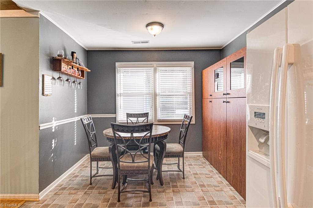 155 Linbrook Drive Winston-Salem, NC 27106 - Photo 12 of 33