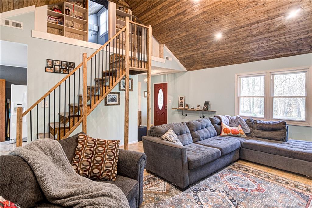 155 Linbrook Drive Winston-Salem, NC 27106 - Photo 4 of 33