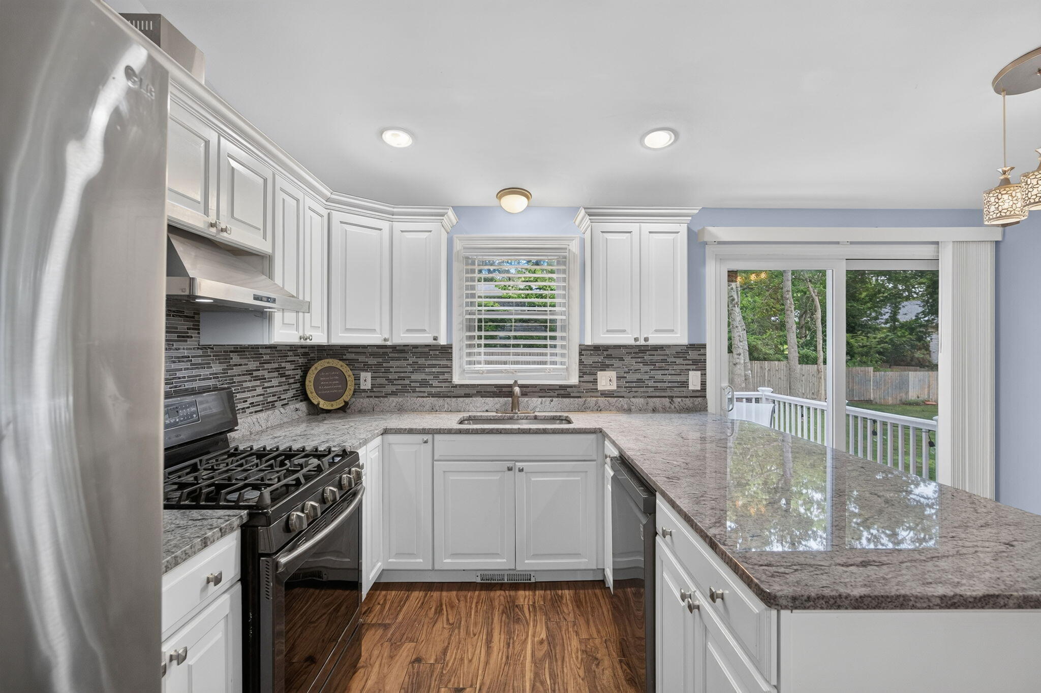 545 Lincoln Rd Extension Hyannis, MA 02601 - Photo 35 of 46 38-B9L4A4649