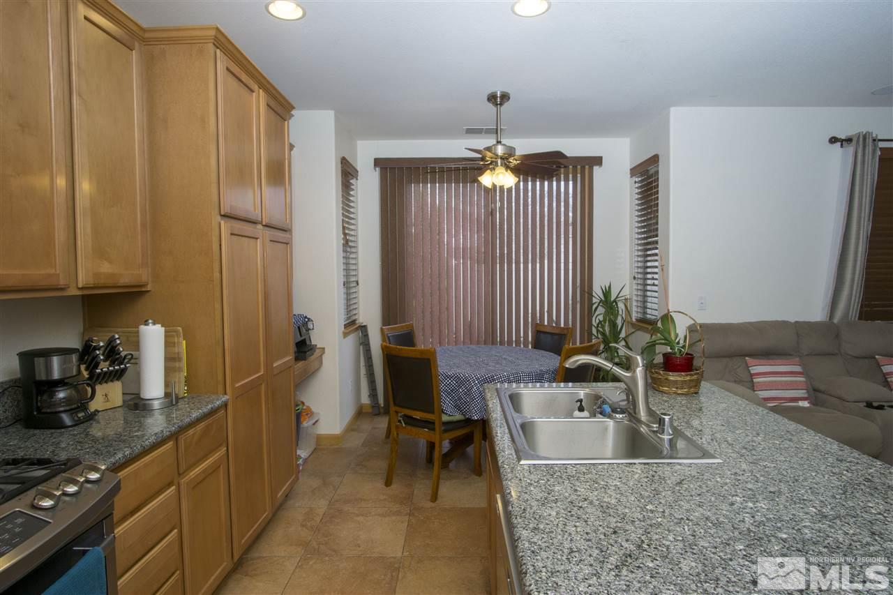 10572 Fort Morgan Way Reno, NV 89521 - Photo 4 of 16 Photo 4