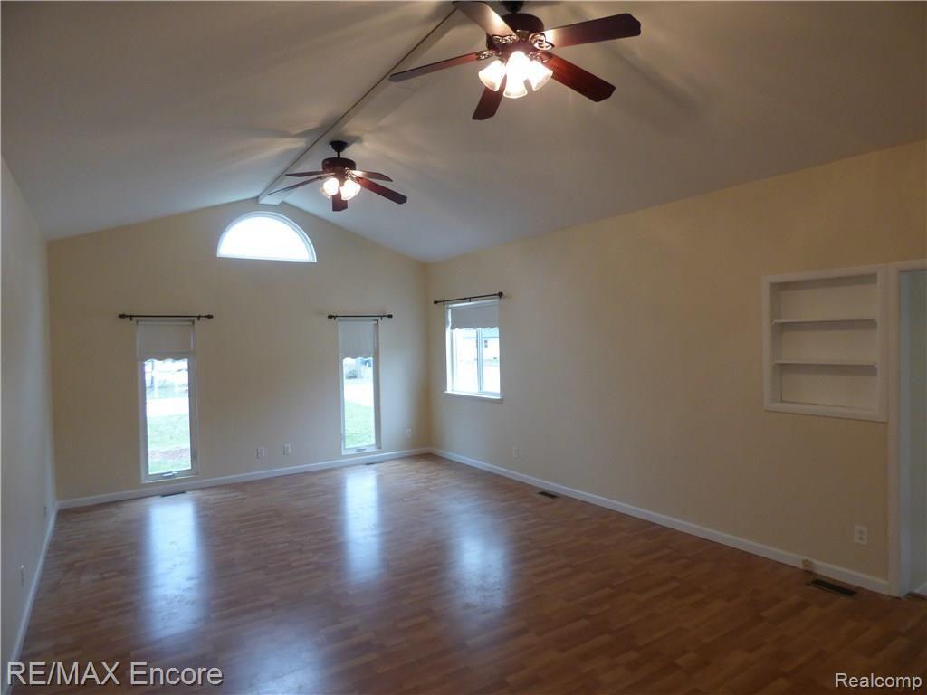 3140 Melvin Avenue Rochester Hills, MI 48307 - Photo 4 of 30