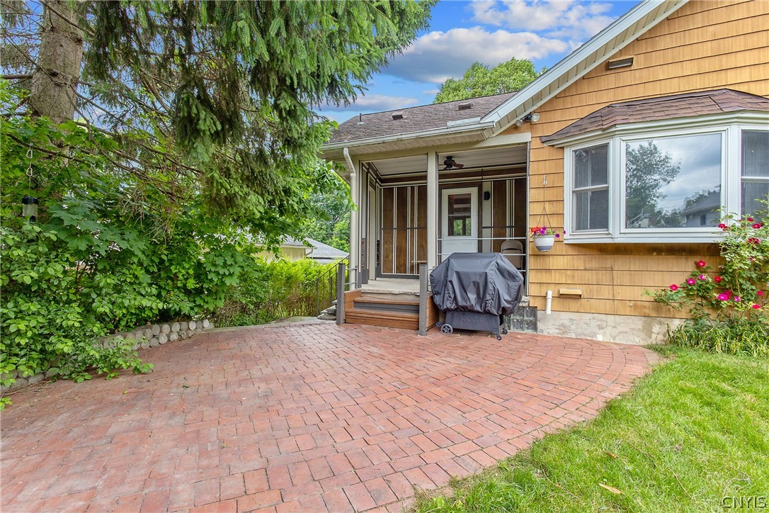 112 Winthrop Road Syracuse, NY 13206 - Photo 8 of 42 Fantastic Backyard Retreat Featuring an Expansive