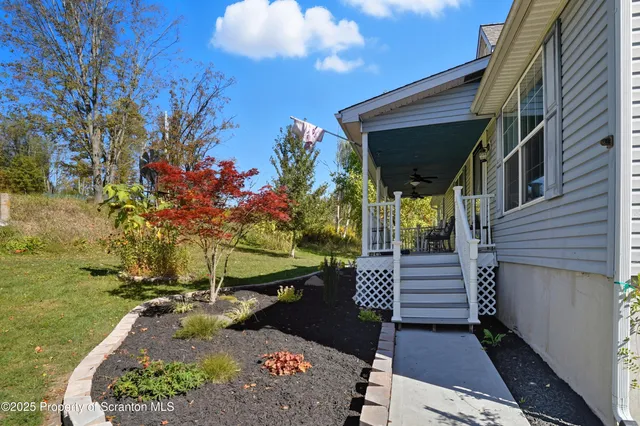 $460,000 | 91 Stevens Road, Lake Ariel, PA 18436